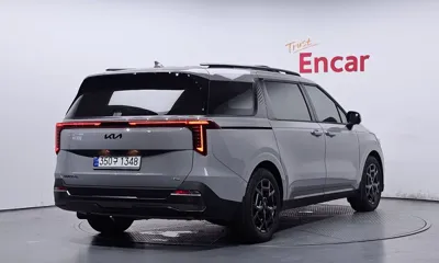 Kia Canival 2025, 5079 км, за 65500000 KRW - фото 2
