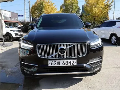 Volvo XC90 · 2018 год