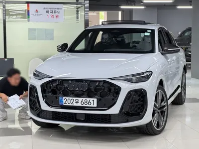 Audi Q5 · 2025 год