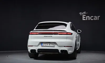 Porsche Cayenne 2025, 17655 км, за 182440000 KRW