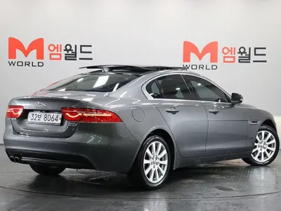 Jaguar XE 2018, 128110 км, за 7690000 KRW