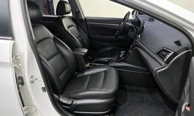 Hyundai Avante 2016, 164336 км, за 5890000 KRW - фото 12