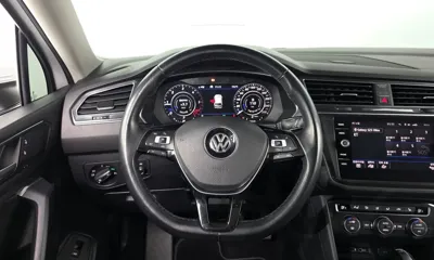 Volkswagen Tiguan 2018, 128135 км, за 19000000 KRW - фото 13