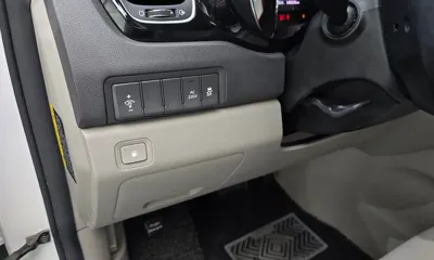 Kia Canival 2018, 145205 км, за 9700000 KRW - фото 15