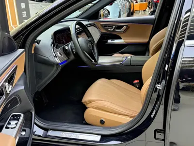 Mercedes-Benz E-Class 2024, 35000 км, за 328800 CNY - фото 4