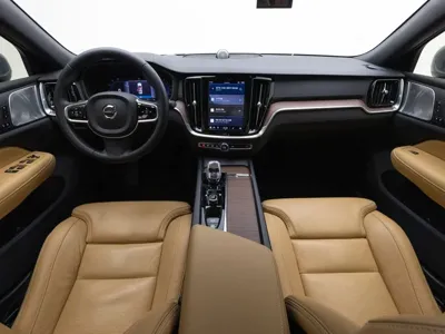 Volvo S60 2023, 25263 км, за 38000000 KRW - фото 7