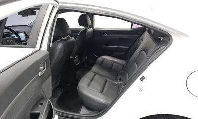 Hyundai Avante 2018, 94385 км, за 10900000 KRW - фото 19