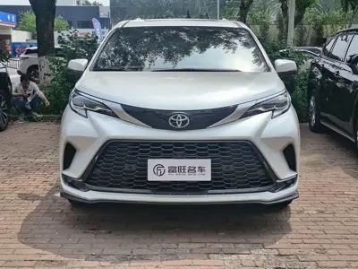 Toyota Granvia 2024, 57900 км, за 256800 CNY