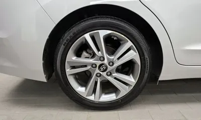 Hyundai Avante 2018, 18565 км, за 11900000 KRW - фото 5