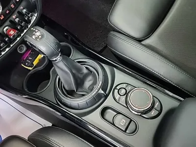 MINI Clubman 2017, 102866 км, за 9200000 KRW - фото 8