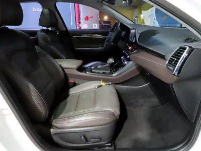 Hyundai Grandeur 2018, 46150 км, за 16900000 KRW - фото 8