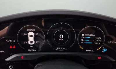 Porsche Taycan 2021, 5529 км, за 140000000 KRW - фото 8