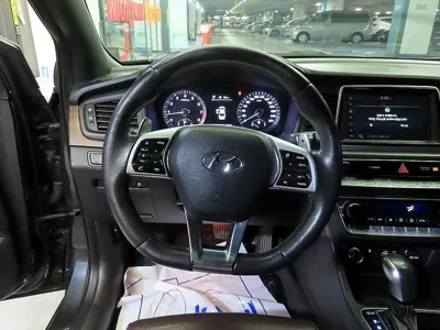 Hyundai Sonata 2018, 209560 км, за 8100000 KRW - фото 8