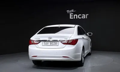Hyundai Sonata 2010, 171923 км, за 3490000 KRW