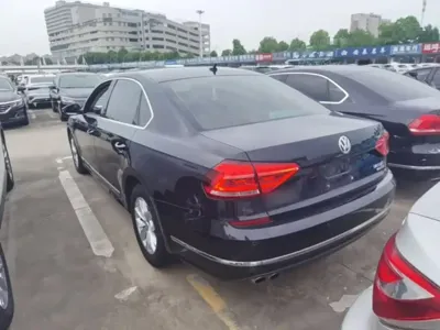 Volkswagen Passat 2019, 137000 км, за 48300 CNY - фото 5