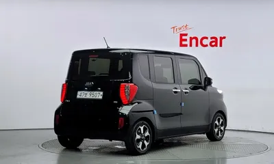 Kia Ray 2016, 119715 км, за 7990000 KRW - фото 2