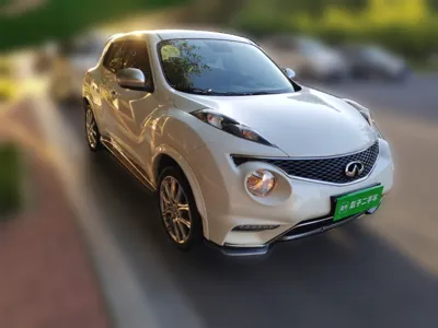 Infiniti ESQ 2014, 56700 км, за 54261.39 CNY