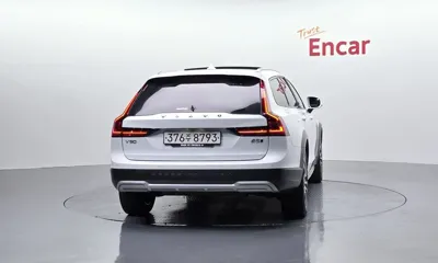 Volvo V90 2021, 97412 км, за 32990000 KRW
