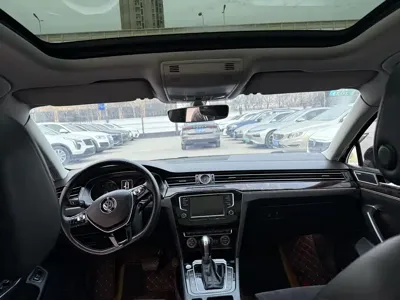 Volkswagen Magotan 2017, 80000 км, за 53600 CNY - фото 6