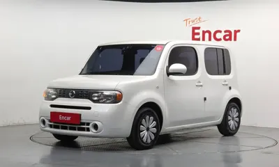 Nissan Cube · 2012 год