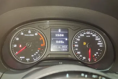 Audi A3 2019, 119500 км, за 68754.66 CNY - фото 14