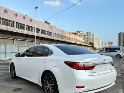 Lexus ES 2016, 170000 км, за 118000 CNY - фото 9