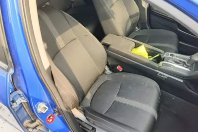 Honda Civic 2019, 63500 км, за 66980.39 CNY - фото 28