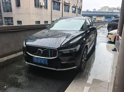 Volvo XC60 · 2024 год