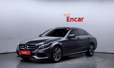 Mercedes-Benz C-Class · 2018 год