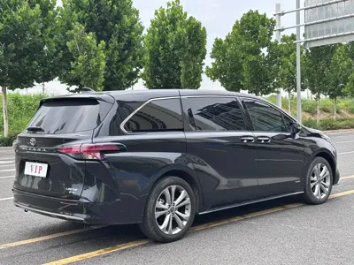 Toyota Sienna 2025, 31000 км, за 213500 CNY - фото 7