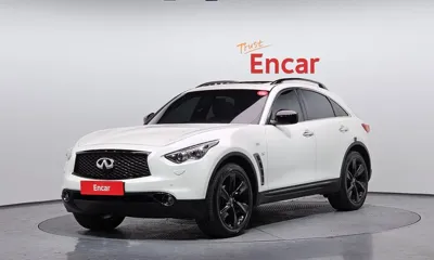 Infiniti QX70 · 2017 год