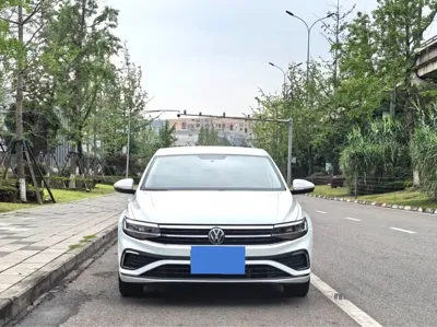 Volkswagen Bora 2024, 40000 км, за 56200 CNY