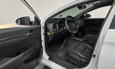 Hyundai Avante 2018, 99969 км, за 9800000 KRW - фото 10