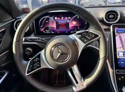 Mercedes-Benz C-Class 2024, 49387 км, за 41500000 KRW