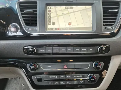 Kia Canival 2017, 282290 км, за 5900000 KRW - фото 11