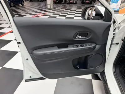 Honda Vezel 2021, 12000 км, за 96800 CNY - фото 6
