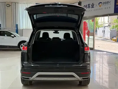 Volkswagen Tayron 2023, 18000 км, за 209800 CNY - фото 23