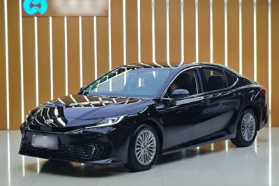 Toyota Camry 2026, 2800 км, за 138918.8 CNY - фото 1