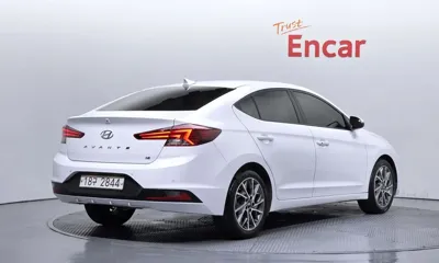 Hyundai Avante 2020, 62987 км, за 15400000 KRW - фото 2