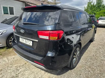 Kia Canival 2018, 162145 км, за 9500000 KRW - фото 4