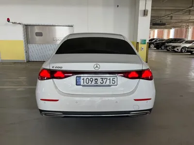 Mercedes-Benz E-Class 2024, 26955 км, за 75050000 KRW