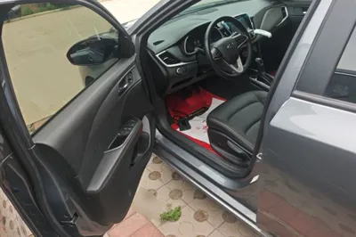 Chevrolet Monza 2019, 118500 км, за 42004.65 CNY - фото 18