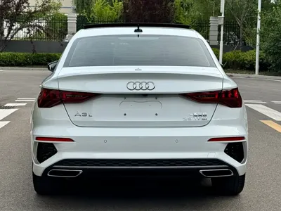 Audi A3 2023, 7000 км, за 169800 CNY