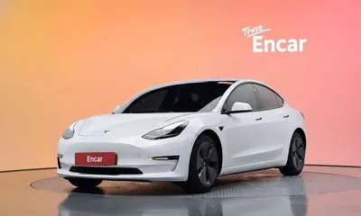 Tesla Model 3 · 2022 год