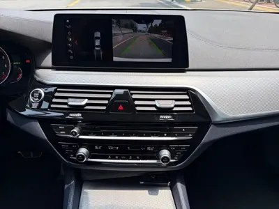 BMW 5 Series (Import) 2019, 93000 км, за 123500 CNY - фото 10