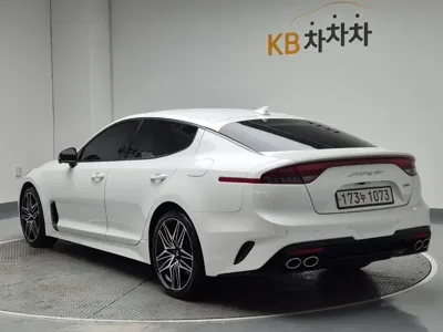 Kia Stinger 2021, 51678 км, за 22700000 KRW