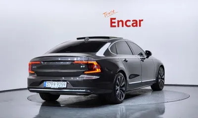 Volvo S90 2023, 43652 км, за 38200000 KRW