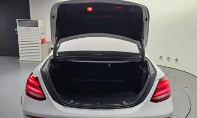 Mercedes-Benz E-Class 2018, 168596 км, за 17500000 KRW - фото 20