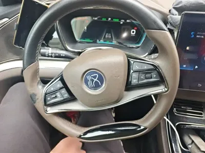 BYD Han 2023, 90800 км, за 89200 CNY - фото 3