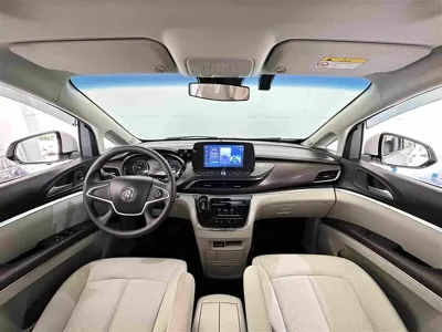 Buick GL8 2023, 65199 км, за 126900 CNY - фото 6